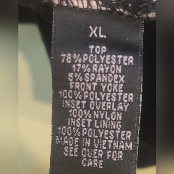 🏷3/$15🏷 AGB Long Sleeve Layered Black Lace Top - Size XL - Picture 5 of 6